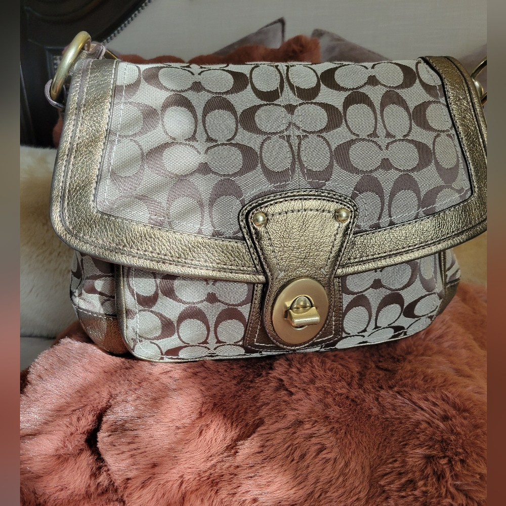Vintage Coach Ali Legacy 65th Anniversary Striped Interior Turnlock Shoulder Bag - Picture 2 of 7